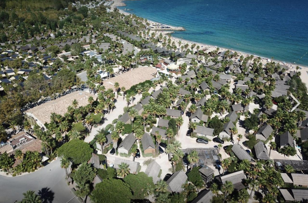 Holiday Prairies Mobile Home กรีโมด์ ภายนอก รูปภาพ